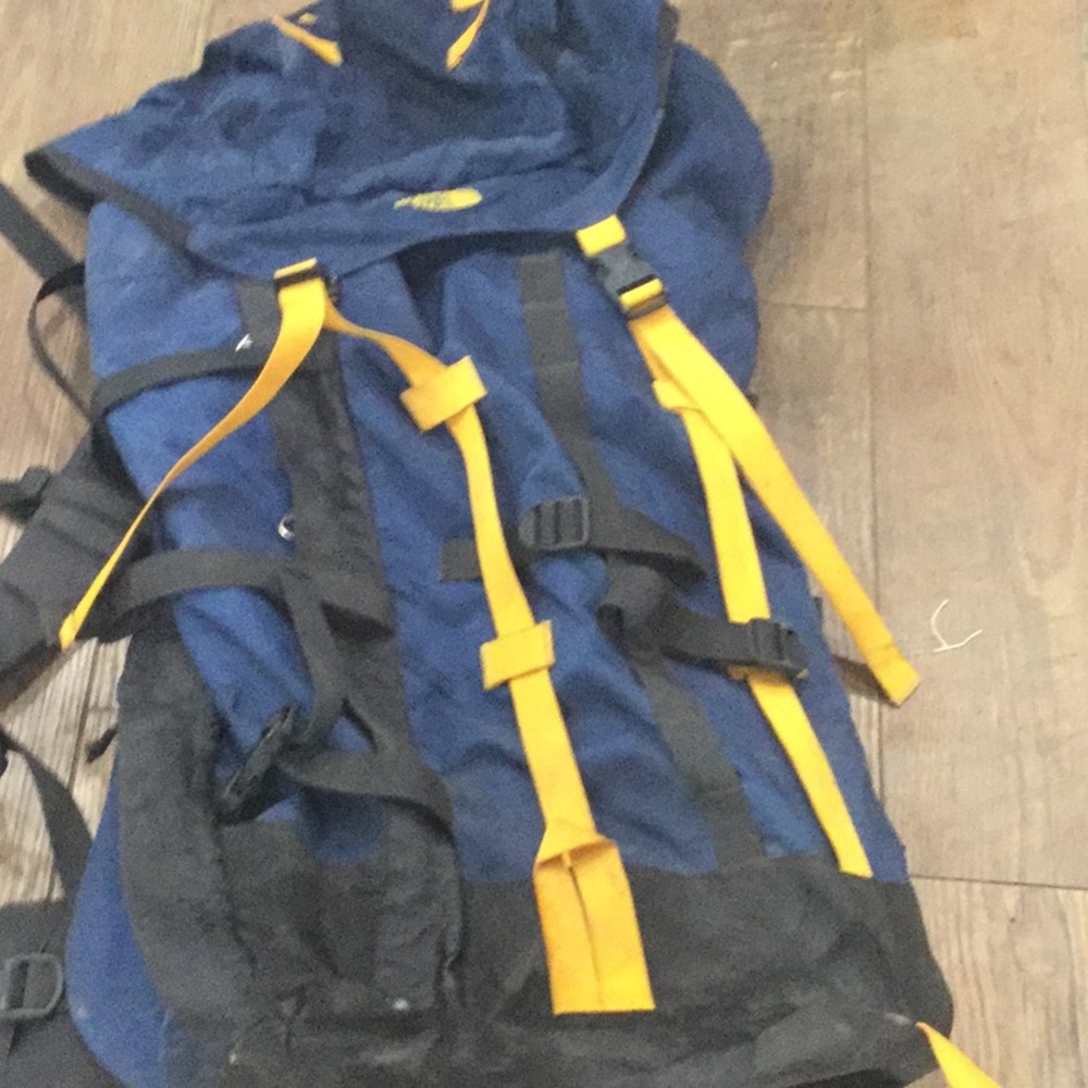 Woman’s north face back pack